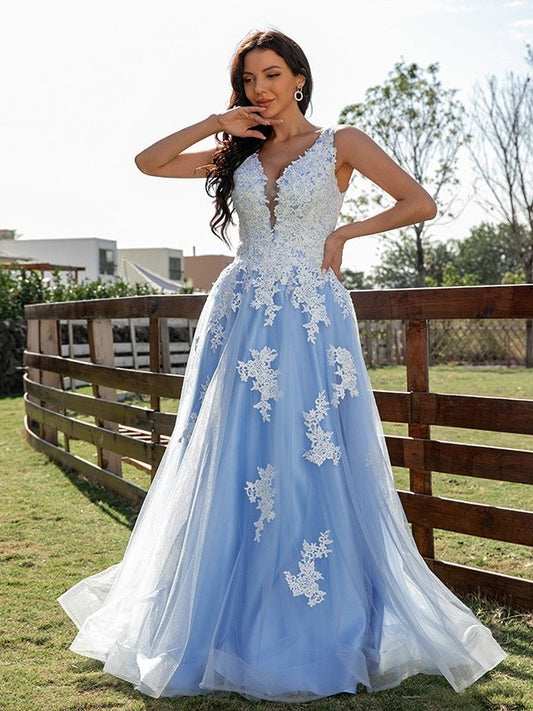 Sleeveless Tulle Applique V-neck A-Line/Princess Sweep/Brush Train Dresses