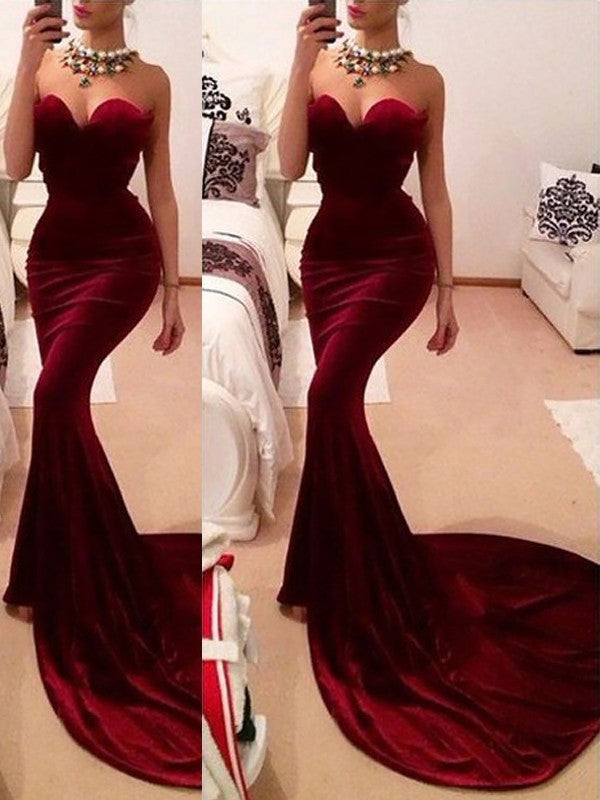 Sweetheart Train Trumpet/Mermaid Velvet Sweep/Brush Sleeveless Ruffles Dresses