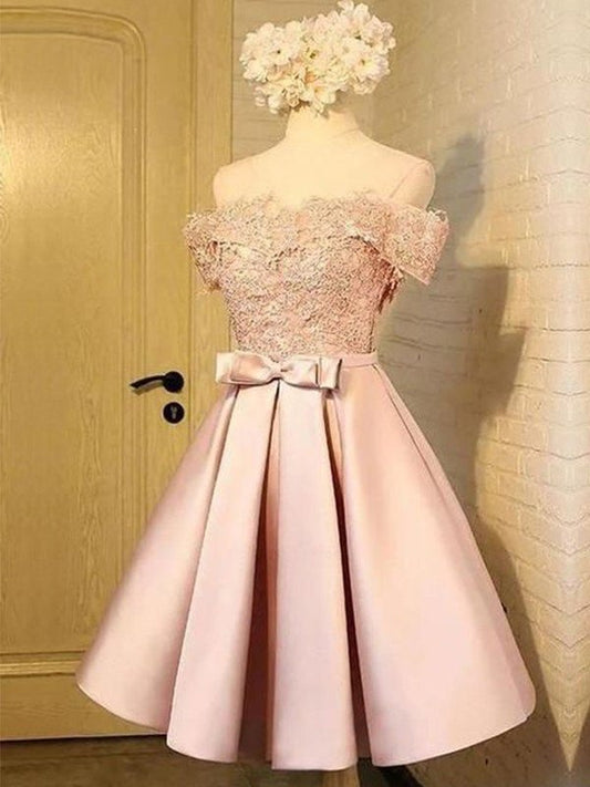 Off-the-Shoulder Sleeveless A-Line/Princess Applique Satin Short/Mini Homecoming Dresses