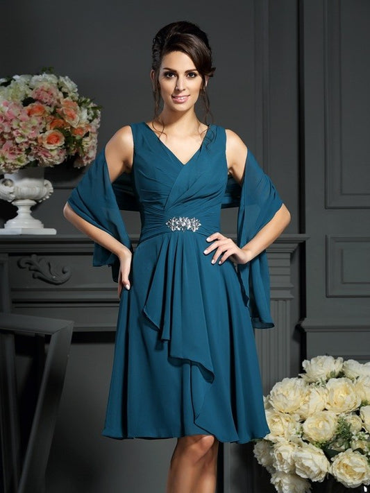 V-neck of Sleeveless Beading A-Line/Princess Short Chiffon Mother the Bride Dresses