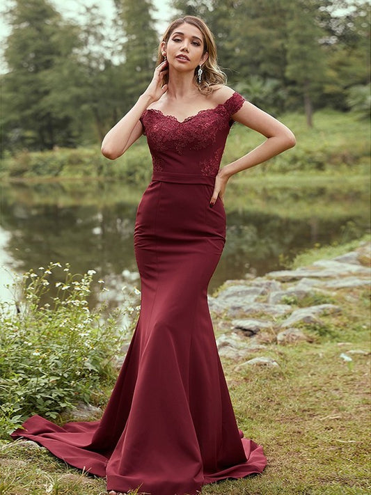 Sweep/Brush Sleeveless Applique Off-the-Shoulder Sheath/Column Crepe Stretch Train Bridesmaid Dresses