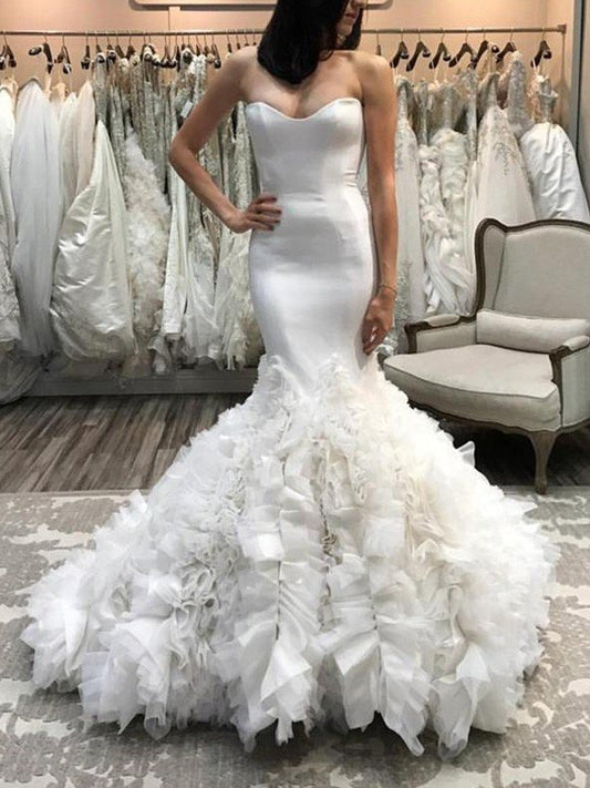 Train Sweetheart Trumpet/Mermaid Sleeveless Court Satin Wedding Dresses