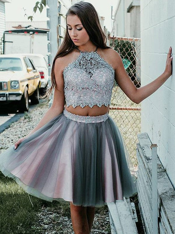 Madalynn Homecoming Dresses A-Line/Princess Applique Halter Tulle Sleeveless Short/Mini Two Piece Dresses