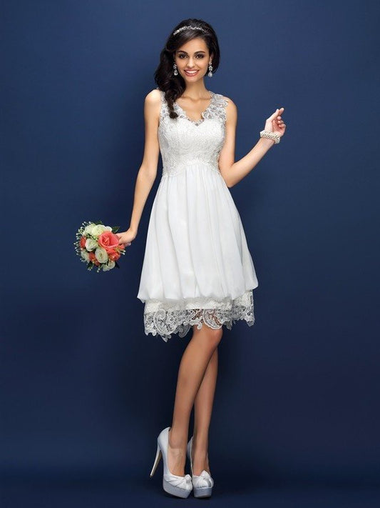 V-neck A-Line/Princess Lace Sleeveless Short Bridesmaid Dresses