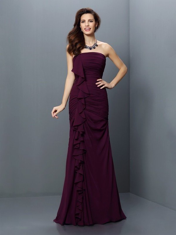 Trumpet/Mermaid Pleats Strapless Sleeveless Long Chiffon Bridesmaid Dresses