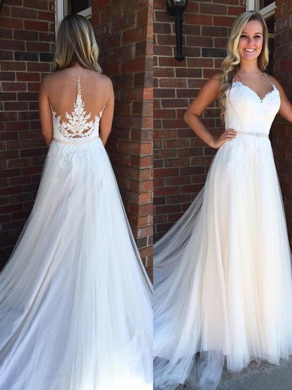 Applique Court Scoop Sleeveless Train A-Line/Princess Tulle Wedding Dresses