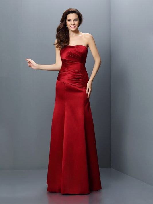 Strapless Pleats Long Sleeveless Sheath/Column Satin Bridesmaid Dresses