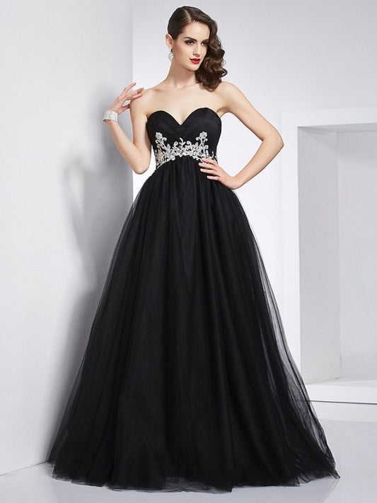 Long Ball Gown Sleeveless Sweetheart Applique Net Quinceanera Dresses