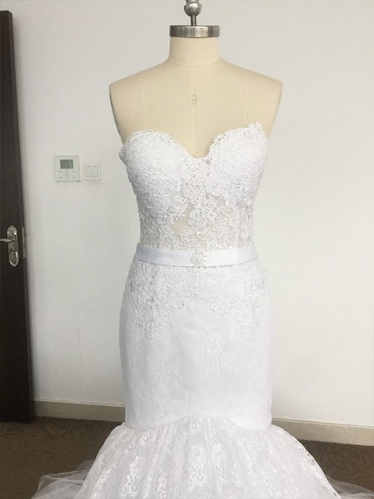 Court Lace Tulle Train Sweetheart Trumpet/Mermaid Sleeveless Wedding Dresses