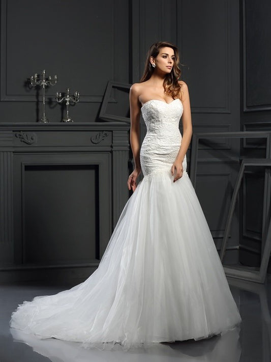 Trumpet/Mermaid Sleeveless Long Sweetheart Applique Tulle Wedding Dresses