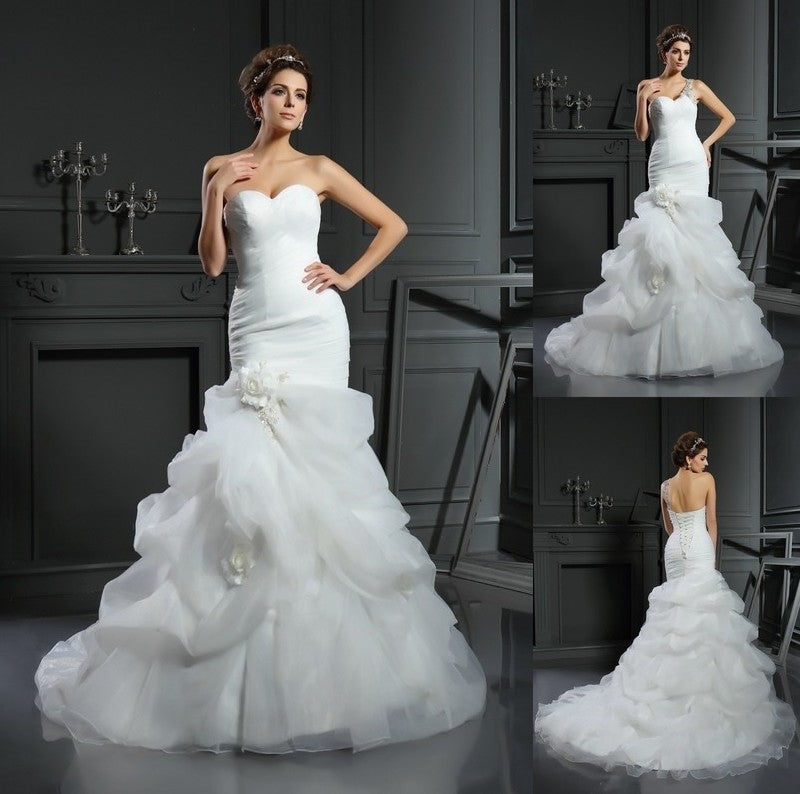 Sweetheart Ruffles Long Trumpet/Mermaid Sleeveless Satin Wedding Dresses