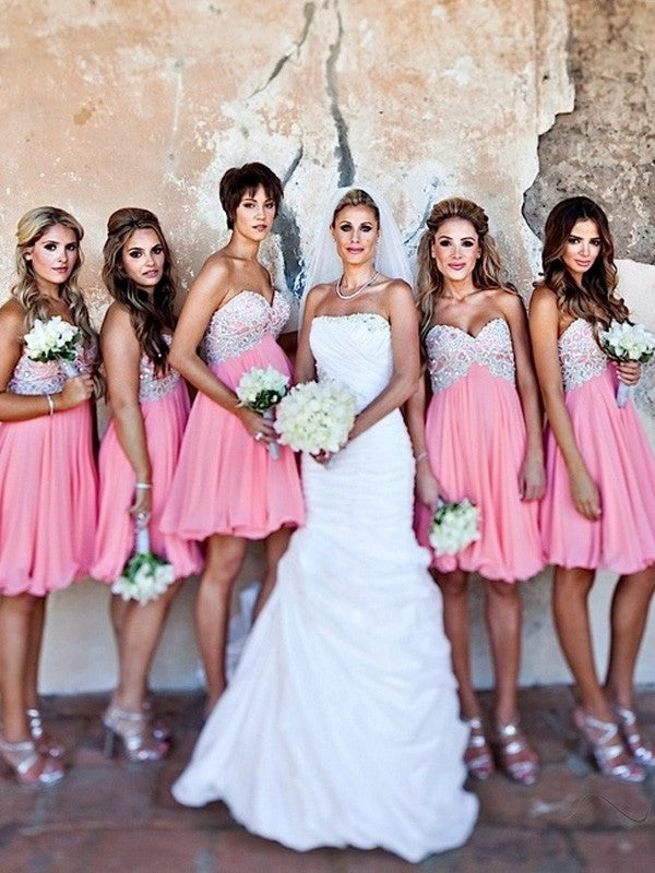 Sweetheart Short/Mini Sleeveless Chiffon A-Line/Princess Beading Bridesmaid Dresses