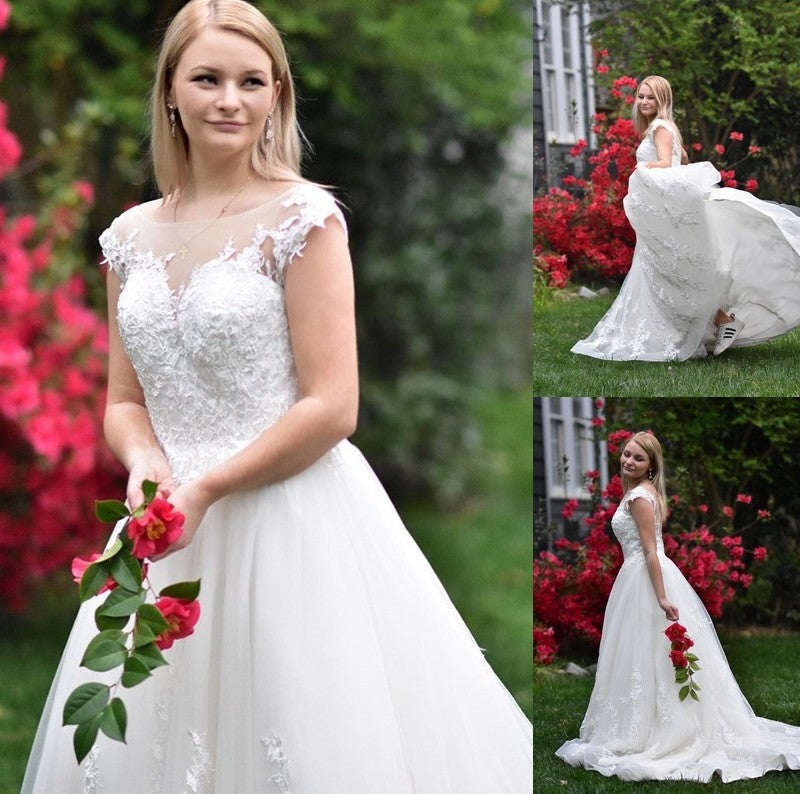 V-neck Court A-Line/Princess Sleeveless Tulle Applique Train Wedding Dresses