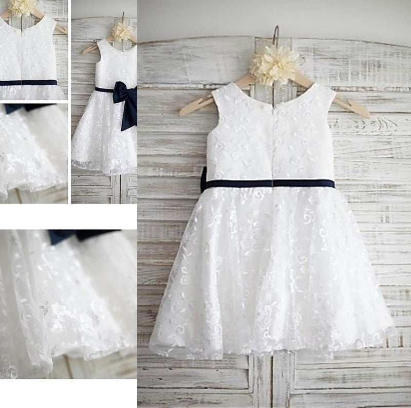 A-line/Princess Bowknot Lace Scoop Sleeveless Tea-Length Flower Girl Dresses