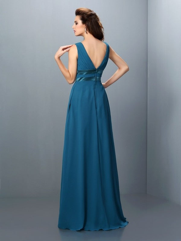 V-neck Sleeveless Long Beading A-Line/Princess Chiffon Bridesmaid Dresses