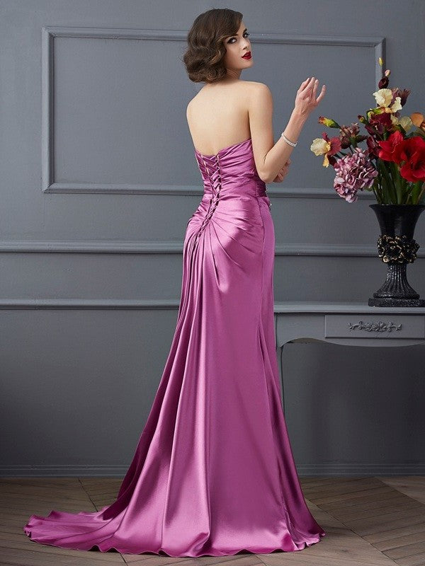 Elastic Long Sleeveless Sheath/Column Sweetheart Beading Woven Satin Dresses