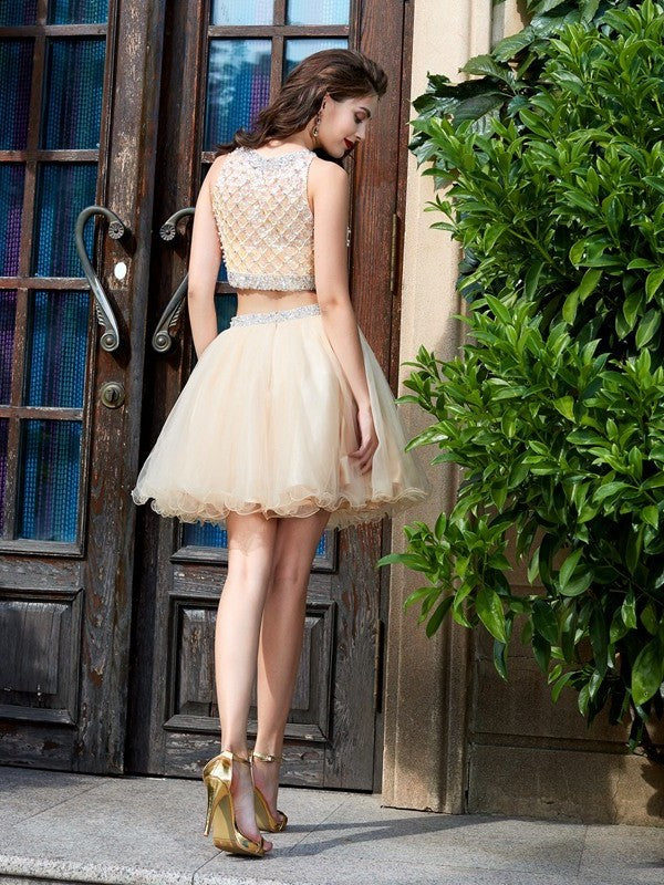 Two Scoop Sleeveless Net Short/Mini A-Line/Princess Beading Piece Homecoming Dresses