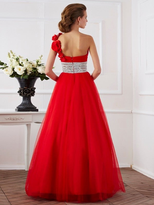 Hand-Made One-Shoulder Flower Sleeveless Gown Long Ball Net Quinceanera Dresses