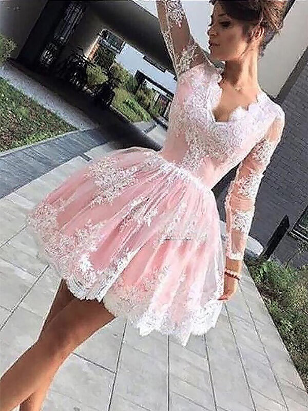 A-Line/Princess V-neck Kate Homecoming Dresses Long Sleeves Lace Short/Mini Dresses