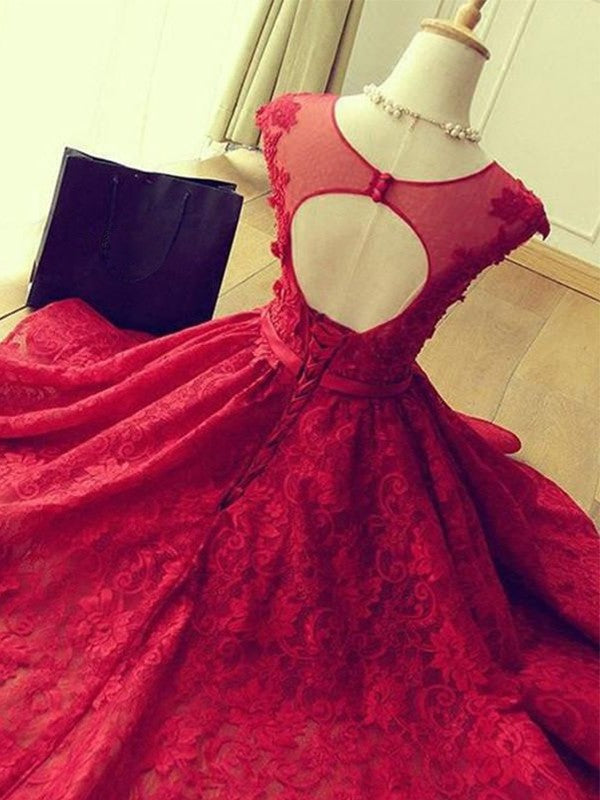 Cut Short Applique With A-Line Lace Jewel Red Homecoming Dresses