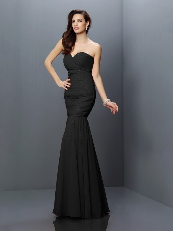 Trumpet/Mermaid Pleats Long Sleeveless Sweetheart Chiffon Bridesmaid Dresses