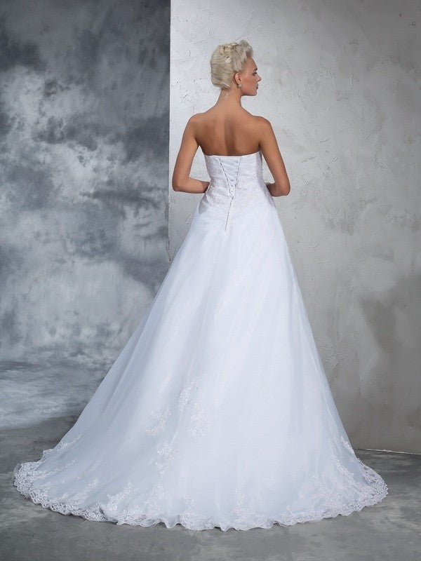 Strapless Sleeveless Gown Ball Applique Long Net Wedding Dresses