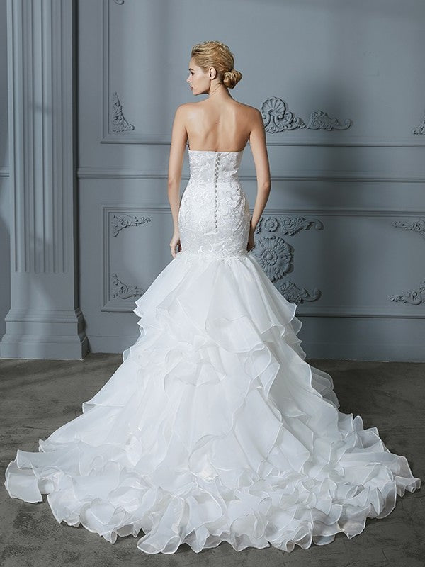 Sleeveless Sweetheart Trumpet/Mermaid Train Sweep/Brush Ruffles Organza Wedding Dresses