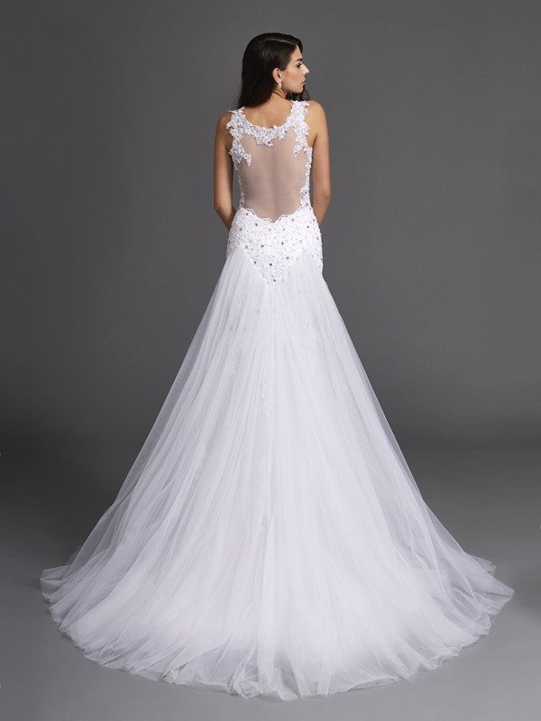 Straps Beading Long Trumpet/Mermaid Sleeveless Net Wedding Dresses