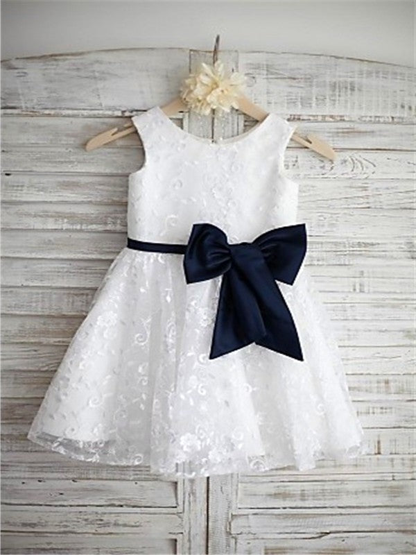 A-line/Princess Bowknot Lace Scoop Sleeveless Tea-Length Flower Girl Dresses