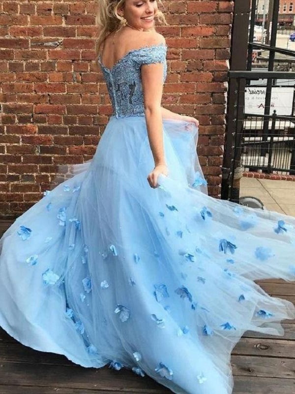 Off-the-Shoulder A-Line/Princess Tulle Applique Sleeveless Floor-Length Dresses