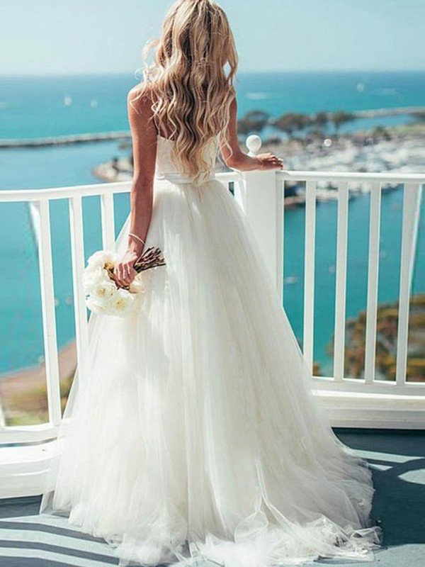 Train Sweep/Brush Sleeveless Ball Sweetheart Gown Tulle Wedding Dresses