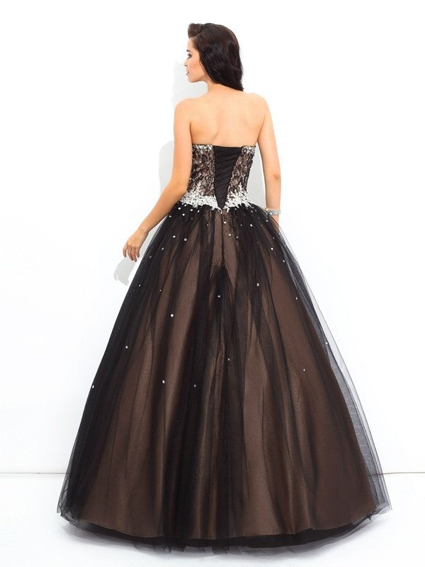 Sleeveless Sweetheart Beading Gown Ball Long Net Quinceanera Dresses