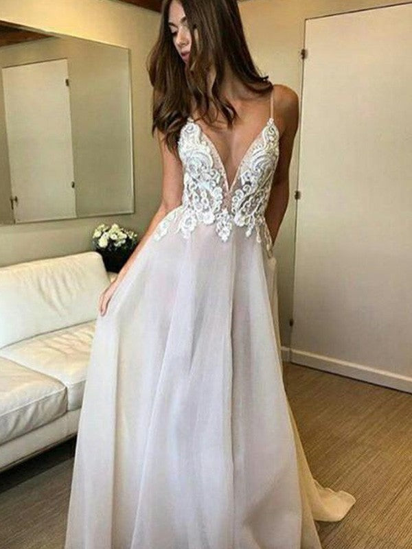 Spaghetti V-neck Sleeveless A-Line/Princess Straps Train Sweep/Brush Lace Organza Wedding Dresses