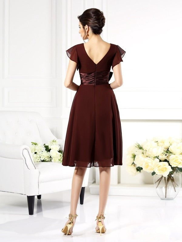 Chiffon Mother of Short A-Line/Princess Bowknot Short Sleeves V-neck the Bride Dresses