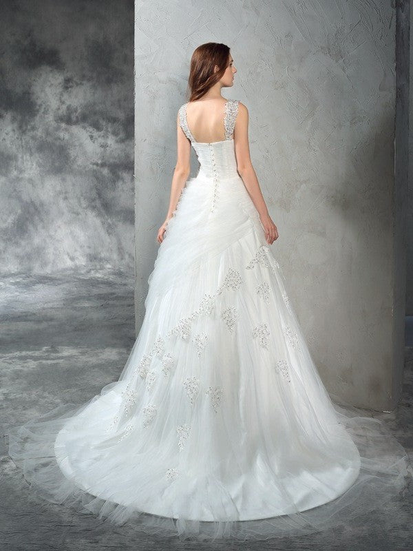 Straps Sleeveless Long Ball Gown Applique Net Wedding Dresses