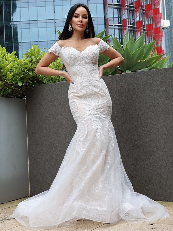 Sweep/Brush Applique Trumpet/Mermaid Tulle Sleeveless Off-the-Shoulder Train Wedding Dresses