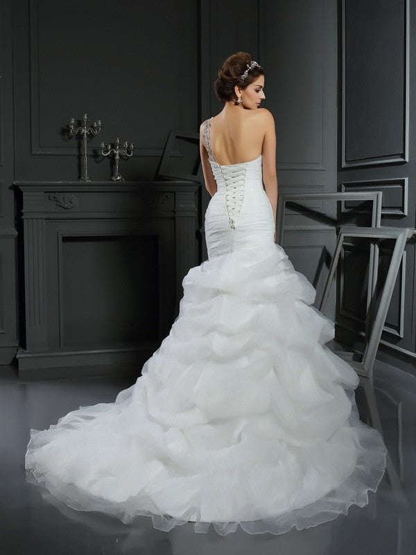 Sweetheart Ruffles Long Trumpet/Mermaid Sleeveless Satin Wedding Dresses