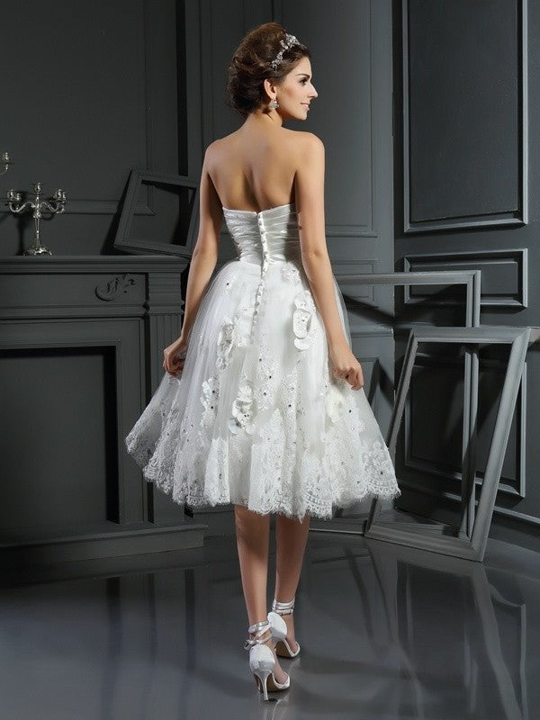 Sweetheart Short Ruched Sleeveless A-Line/Princess Satin Wedding Dresses