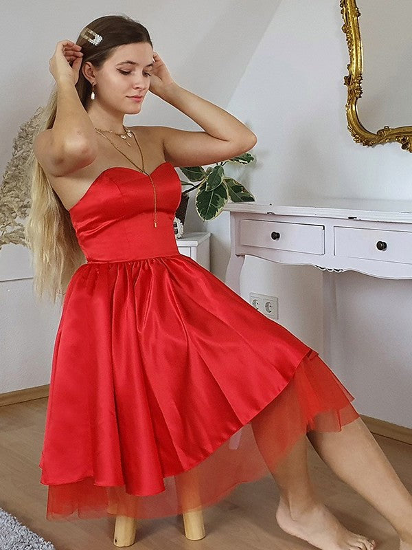 Satin Sleeveless Ruffles Sweetheart A-Line/Princess Short/Mini Homecoming Dresses