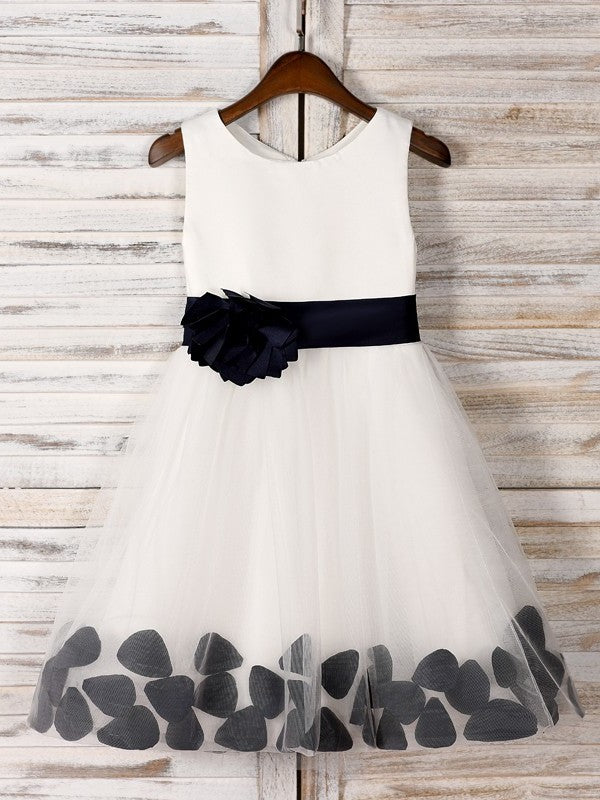 Tulle Sleeveless Flower Hand-Made Scoop A-Line/Princess Tea-Length Flower Girl Dresses