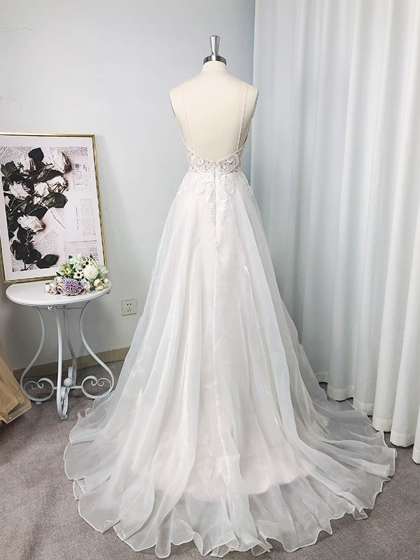 Sweep/Brush A-Line/Princess Spaghetti Straps Sleeveless Chiffon Applique Train Wedding Dresses