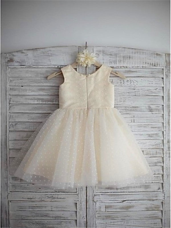 Tulle Sleeveless Scoop A-line/Princess Flower Hand-made Tea-Length Flower Girl Dresses