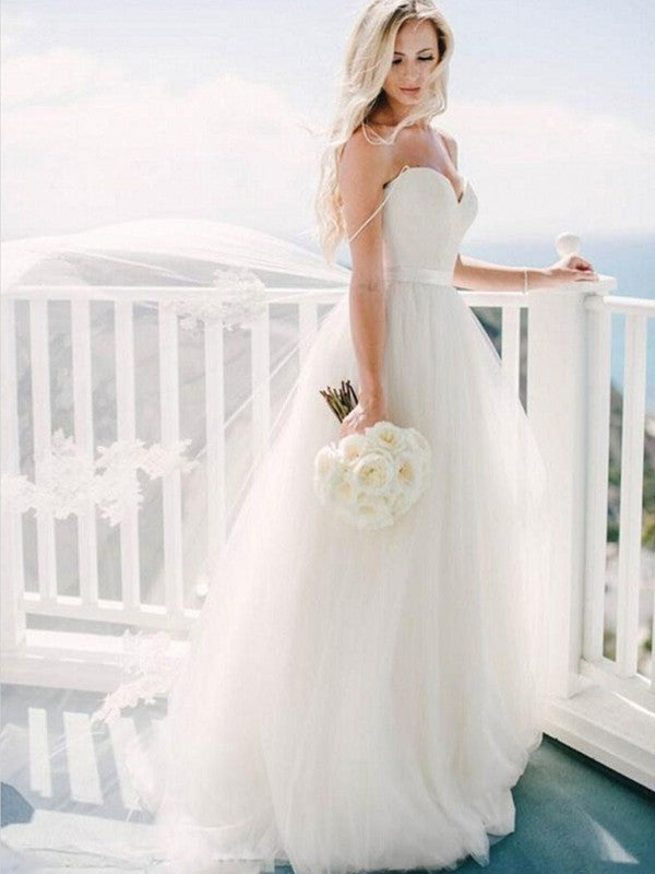 Train Sweep/Brush Sleeveless Ball Sweetheart Gown Tulle Wedding Dresses