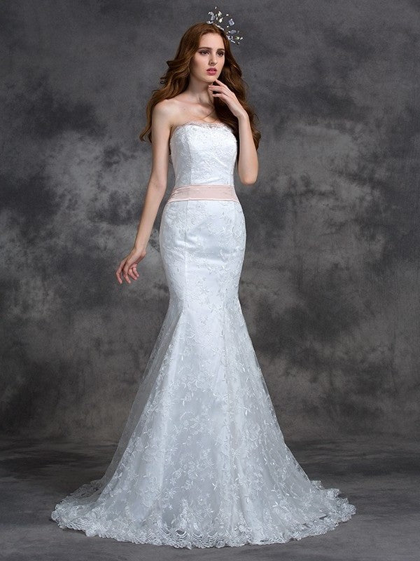 Trumpet/Mermaid Sash/Ribbon/Belt Long Sleeveless Strapless Lace Wedding Dresses