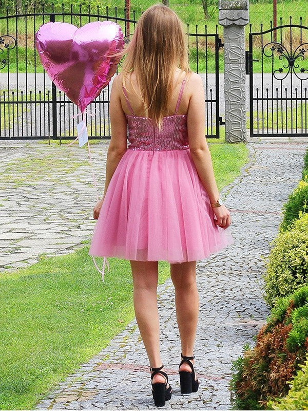 A-Line/Princess Straps Spaghetti Sequin Tulle Sleeveless Short/Mini Homecoming Dresses