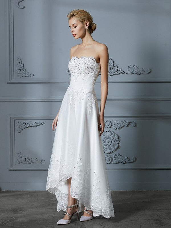 Sweetheart Beading A-Line/Princess Sleeveless Asymmetrical Tulle Wedding Dresses