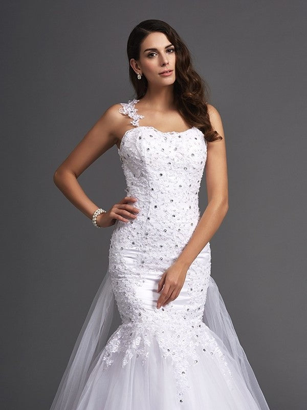 Straps Beading Long Trumpet/Mermaid Sleeveless Net Wedding Dresses