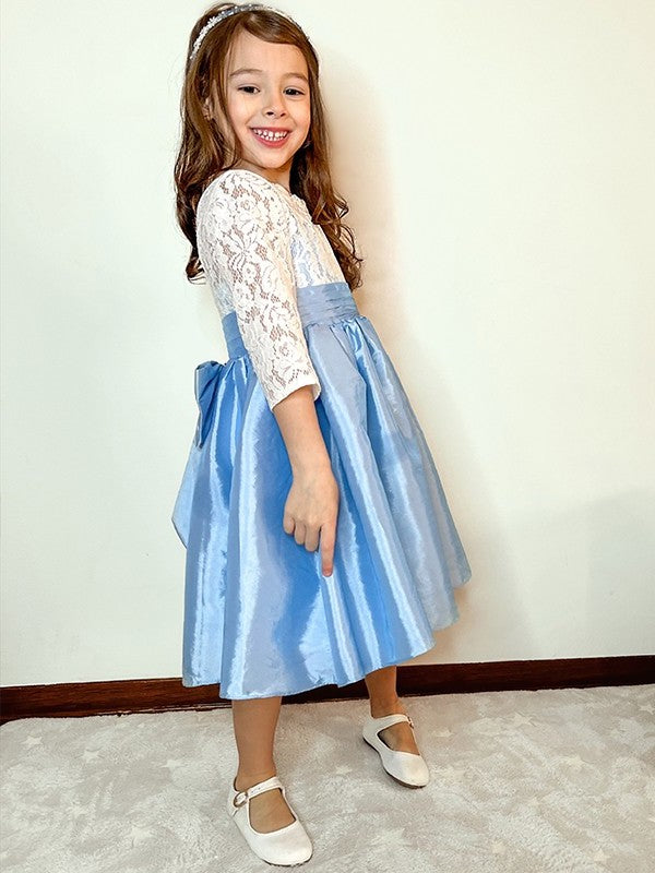 Knee-Length A-Line/Princess Scoop 3/4 Lace Taffeta Sleeves Flower Girl Dresses