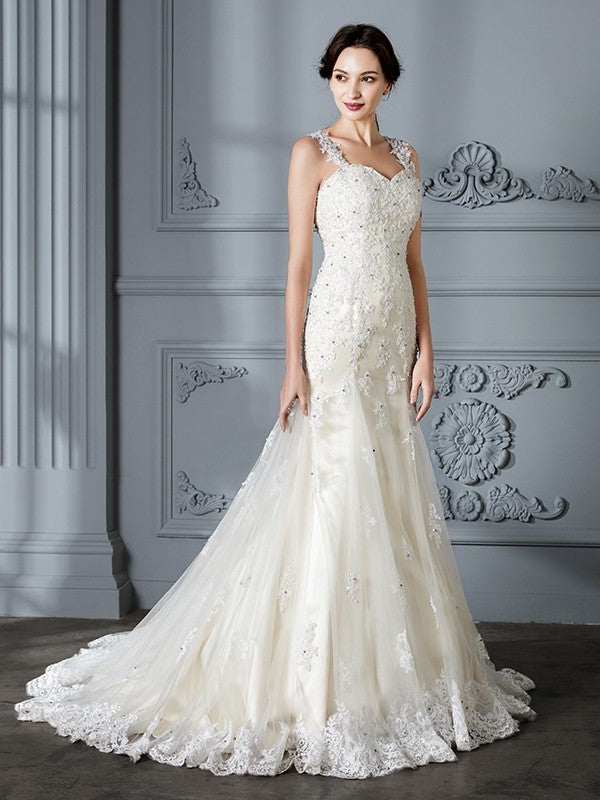 Sweetheart Lace Court Sleeveless Trumpet/Mermaid Train Wedding Dresses