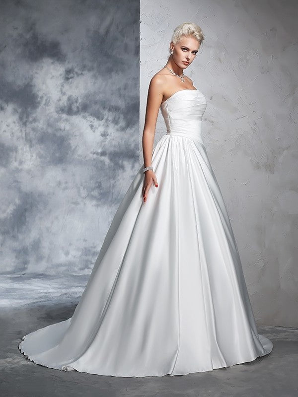 Strapless Gown Ruched Long Sleeveless Ball Satin Wedding Dresses